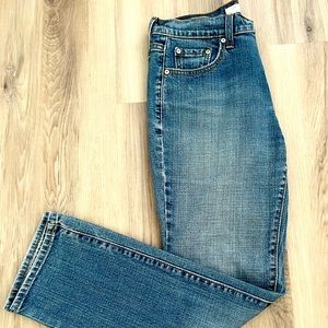 Levi’s 505 straight leg. Size 6